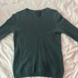 Dark hunter green cashmere sweater from Tahari